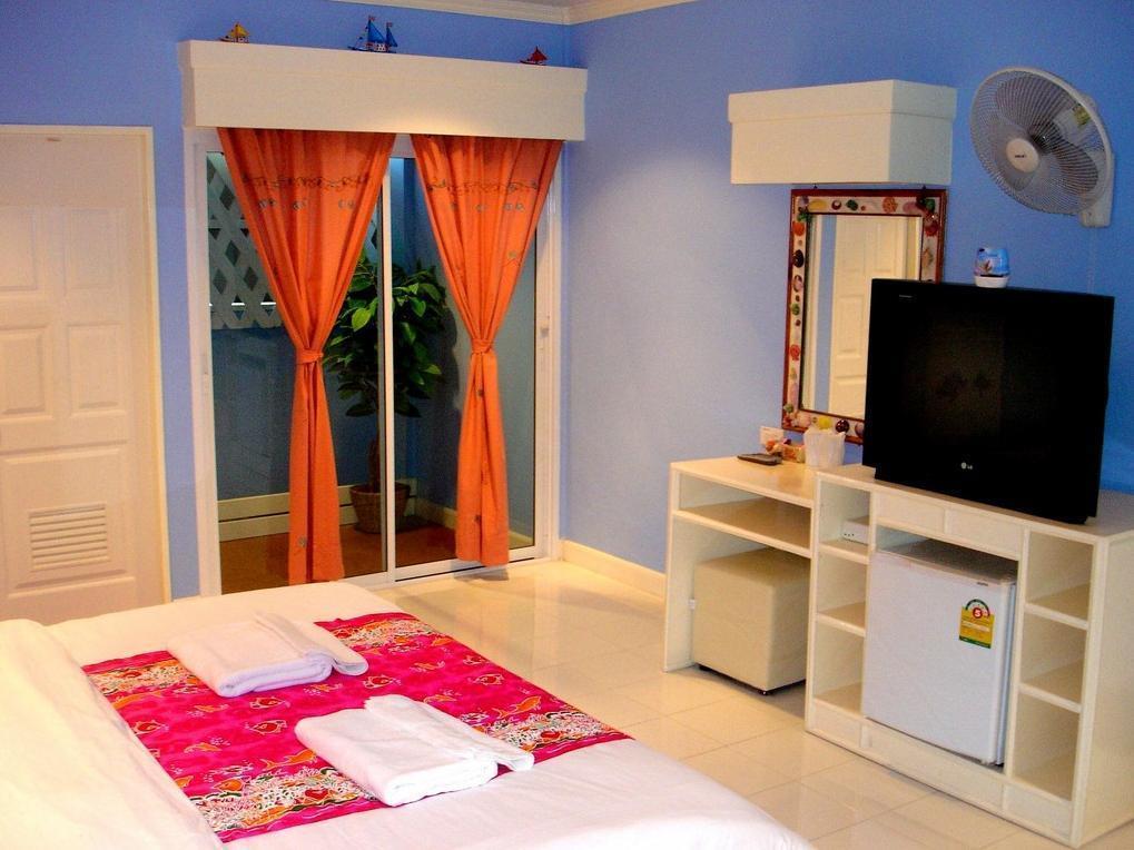 Sukkee Beach Resort Ко Ларн Екстериор снимка